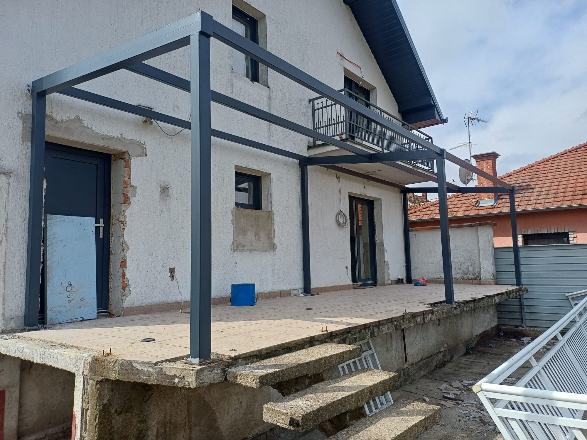 Nadstrešnice